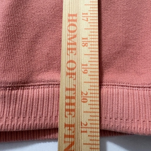 Tommy Bahama Athleisure Ribbed 100% Cotton Coral Knit 3/4 Top and Cropped Pants. - Picture 7 of 16